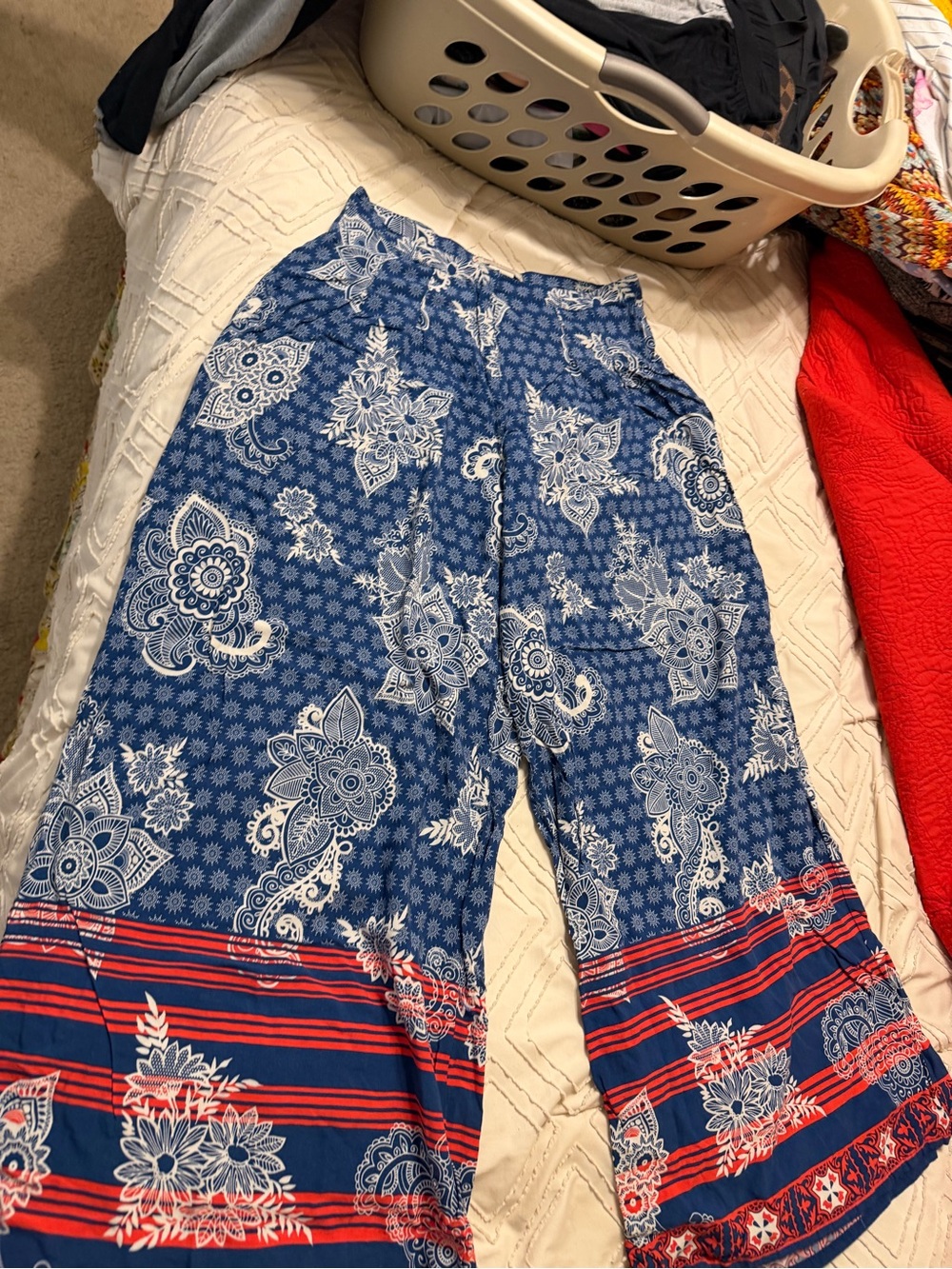Wide Leg Americana Paisley Pants